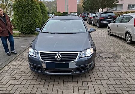VW Passat Variant Volkswagen 2.0 TDI DPF DSG Trendline Var...