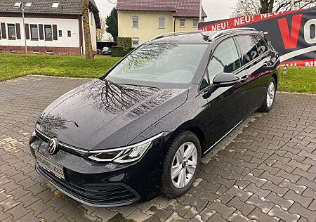 VW Golf Volkswagen VIII Variant Life