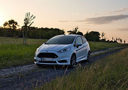 Ford Fiesta 1,6 EcoBoost ST Leder-Sport-Paket ST ...