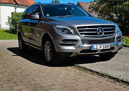 Mercedes-Benz ML 250 BlueTEC 4MATIC -
