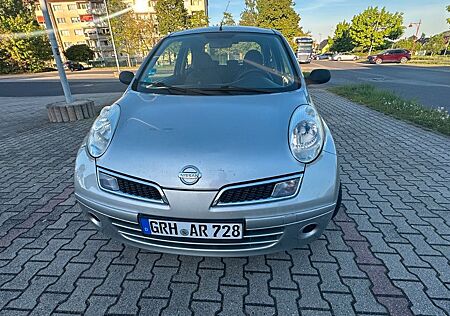 Nissan Micra 1.2 48kW mit Webasto