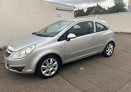 Opel Corsa 1.0