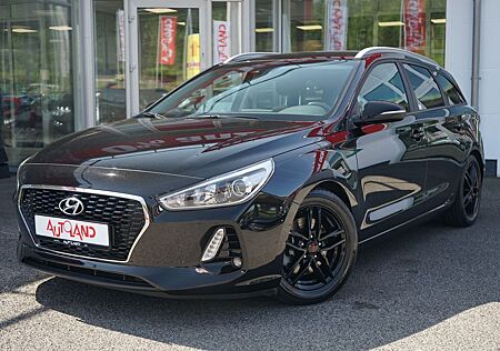 Hyundai i30 1.4 T-GDI Aut. Family+ Navi Kamera Tempomat