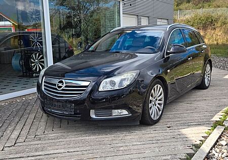 Opel Insignia A Sports Tourer Cosmo 4x4