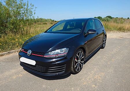 VW Golf Volkswagen VII GTI Performance | 306 PS | Unfallfrei