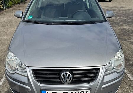 VW Polo Volkswagen 1.4 AUTO TRENDLINE Trendline