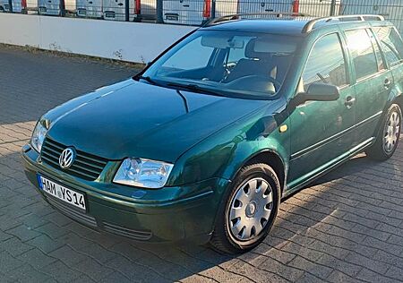 VW Bora Volkswagen 1.9TDI 4motion Basis Basis