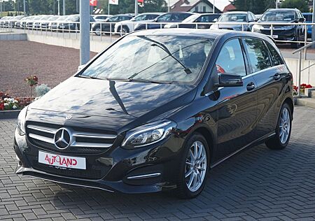Mercedes-Benz B 180 B180 Edition LED Navi Sitzheizung Teilleder PDC