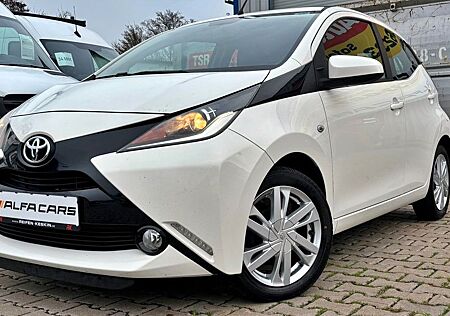 Toyota Aygo (X) Aygo (X) 1,0 x-wave/1.HAND/VOLL-SHEFT/FALTDACH/