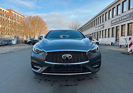 Infiniti Q30 1.6t DCT FWD Sport Tech