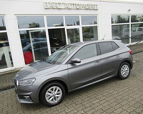 Skoda Fabia Style 1.0 TSI DSG / SHZ /PDC /LED