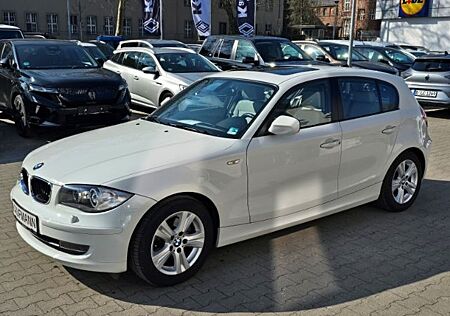 BMW 120 i Xenon Klimaautom SD SHZ ERST 43.000 KM !!!
