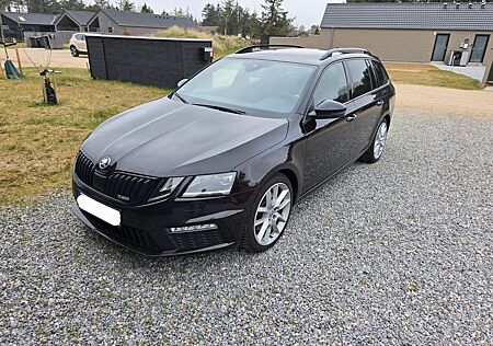 Skoda Octavia 2.0 TDI SCR DSG 4x4 RS Combi RS