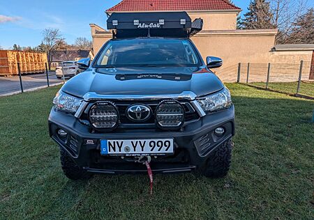 Toyota Hilux Double Cab 2.8 Comfort Automatik
