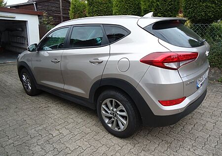 Hyundai Tucson blue 1.6 GDI Trend2WD Trend