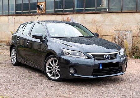 Lexus CT 200h Luxury Line