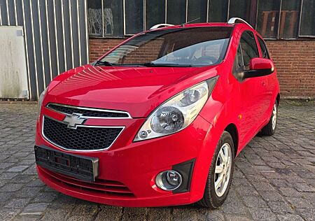 Chevrolet Spark LS 1.2 Klima Euro 5 8 Reifen