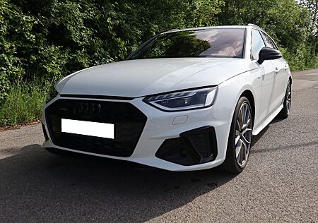 Audi A4 45 TFSI S tronic quattro S line Avant S line