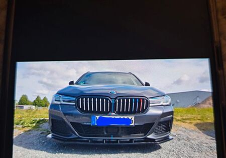 BMW 530d xDrive Touring A -
