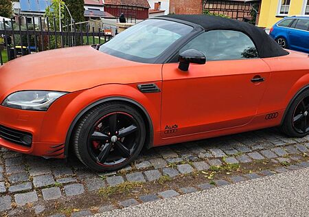 Audi TT Roadster 2.0 TDI quattro -