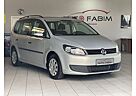 VW Touran Volkswagen S.HEFT*2.HAND*6 GANG*SITZHEIZ.*EINPARKHIL