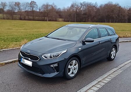 Kia Cee'd Sportswagon - Restgarantie, 8fach bereift