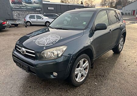 Toyota RAV 4 RAV4 Executive. Leder