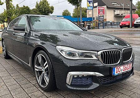 BMW 740i Lim*M SPORT*MASSAGE*SCHIEB*ACC*HEADUP*MWST