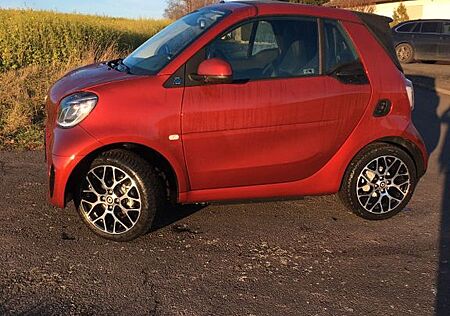 Smart ForTwo Cabrio 60kW EQ prime Vollausstattung