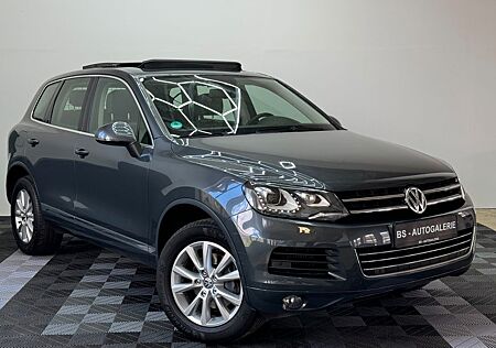 VW Touareg Volkswagen 3.0TDI V6/VOLL/PANORAMA/XENON/1.HAND/