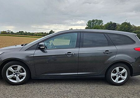 Ford Focus 1,0 EcoBoost 92kW Business Turnier Bus...