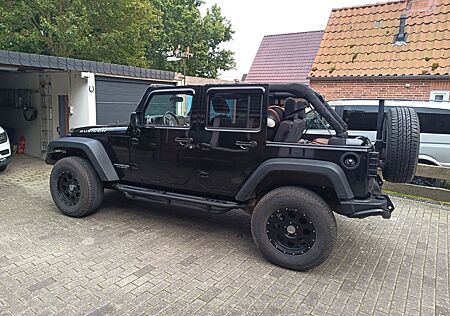 Jeep Wrangler 2.8l CRD Unlimited Rubicon Automati...