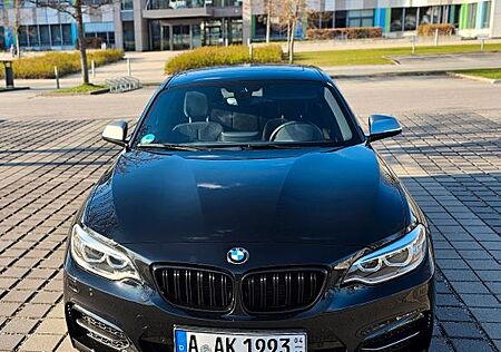 BMW M235i xDrive Vollausstatung 2.Hand Scheckheft