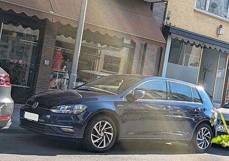 VW Golf Volkswagen 1.4 TSI 92kW Sound
