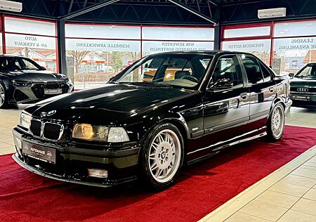 BMW M3 Limousine +SITZHZ.+SCHIEBEDACH+HARMAN/KARDON+