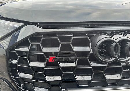 Audi RS Q3 RSQ3 2.5 TFSI S tronic quattro -