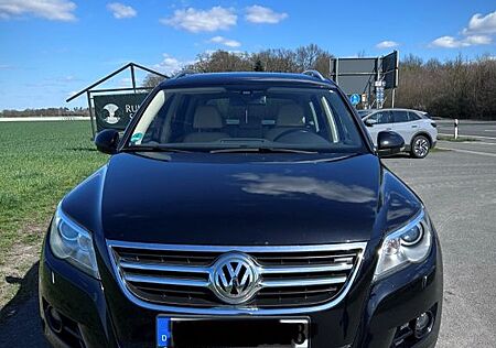 VW Tiguan Volkswagen 2.0 TDI Automatik 4MOTION Sport & Sty...