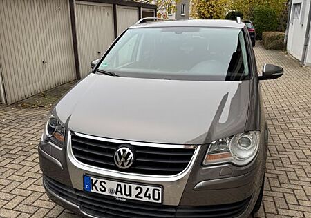 VW Touran Volkswagen 1.9 TDI DPF Freestyle Freestyle