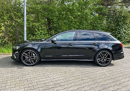 Audi RS6 Avant Performance*B&O*KERAMIK*SPORTABGA