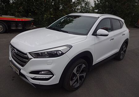 Hyundai Tucson blue Premium 2WD 2 Liter
