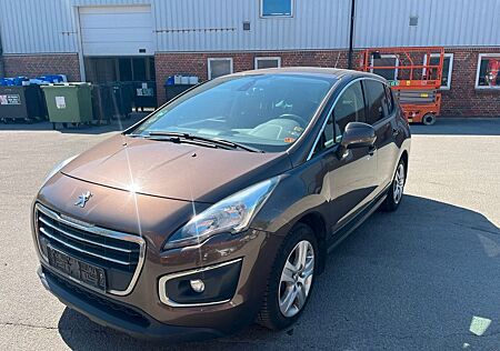 Peugeot 3008 Active e-HDi FAP 115 EGS6 Stop&Start
