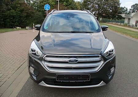 Ford Kuga Titanium1.5 4x4 NAVI~KAMERA~TEILLED.~XENON