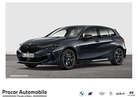 BMW M135i xDrive M Sport HUD ACC RFK NAVI LED DAB