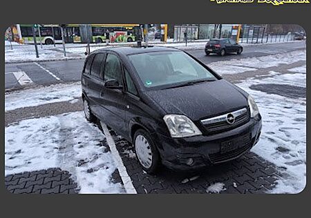 Opel Meriva -A 1.6 KLIMA. TEMPOMAT. ESP. PDC