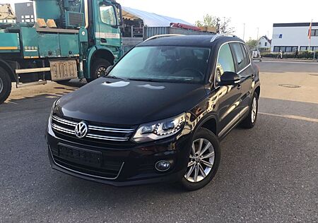 VW Tiguan Volkswagen Sport & Style BMT 4Motion