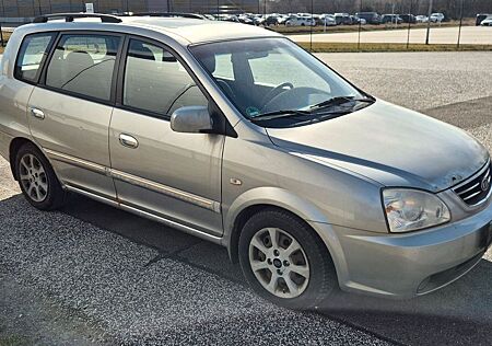 Kia Carens 2.0 16V EX Van