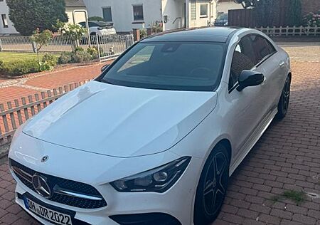 Mercedes-Benz CLA 180 -AMG-Paket NAVI/PANORAMA/KAMERA/75Tkm