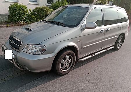Kia Carnival Autom. m. Klima, Ledersitzen, AHK & TÜV