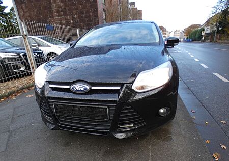 Ford Focus Turnier Sync Edition