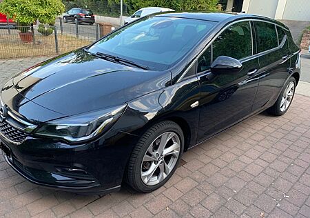Opel Astra 1.6 CDTI Dynamic 81kW, NAV, 8-Fach Bereift